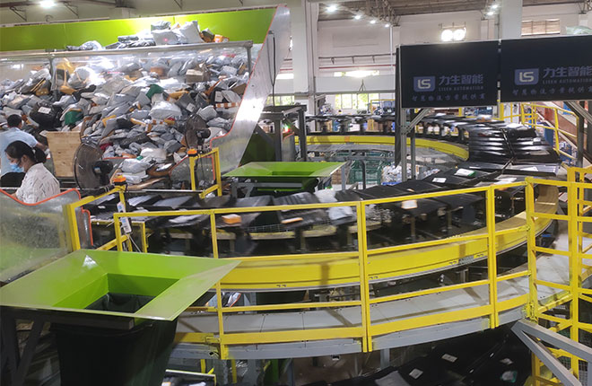 Advantages of Tilt Tray Sorter