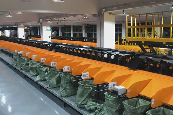 Tilt-tray Sorter, Power Express Final Sprint